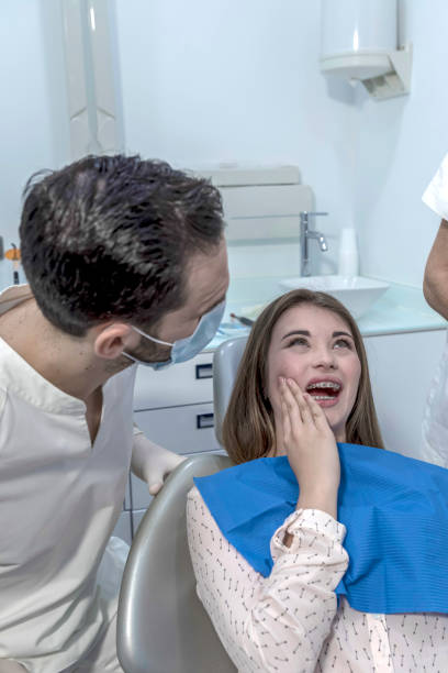 Best Dentist for Tooth Abscess  in Guthrie, KY